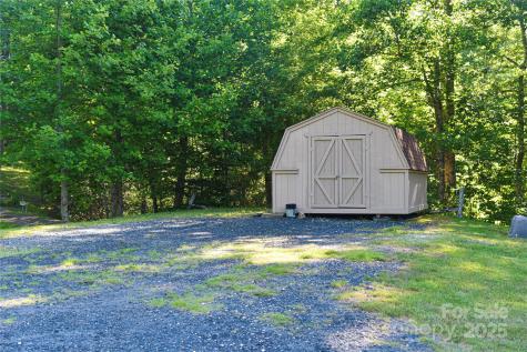 14622 226 Highway Spruce Pine NC 28777