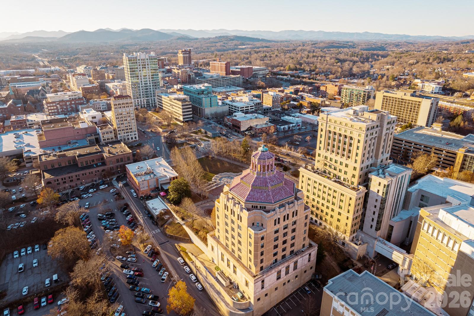 122 College Street Asheville NC 28801
