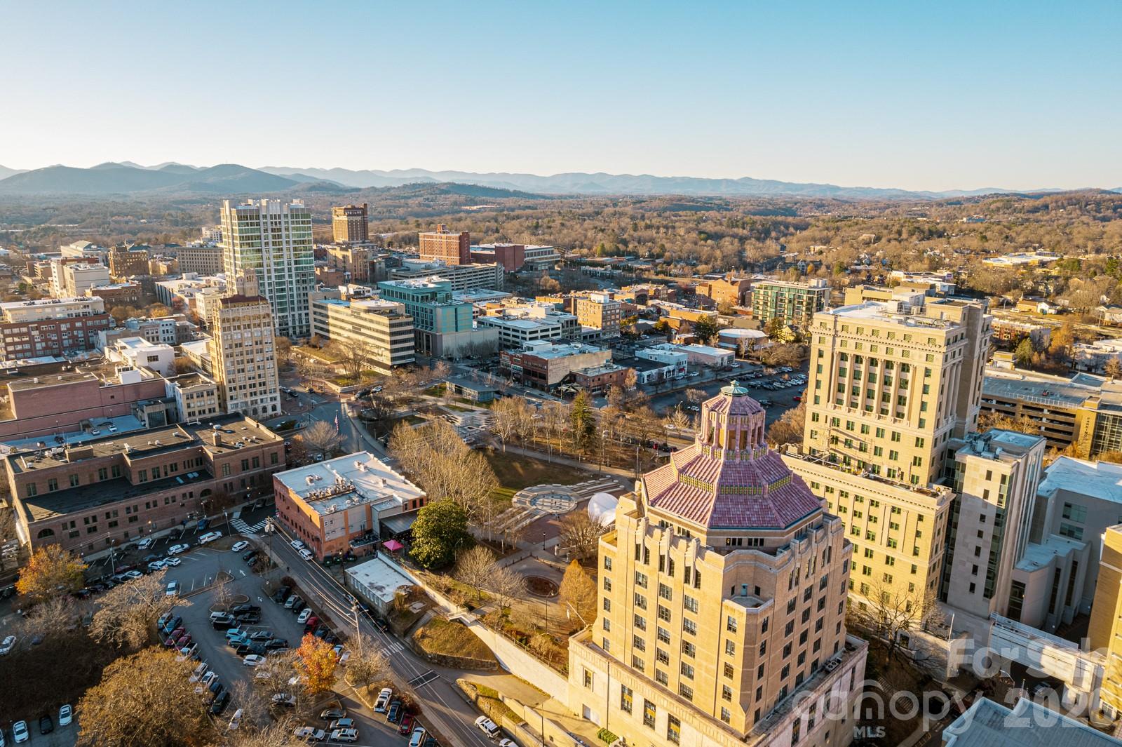 122 College Street Asheville NC 28801