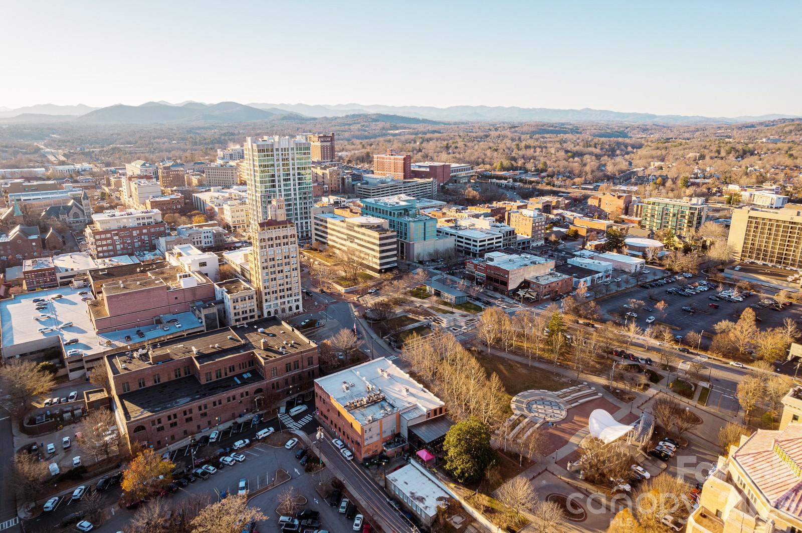 122 College Street Asheville NC 28801