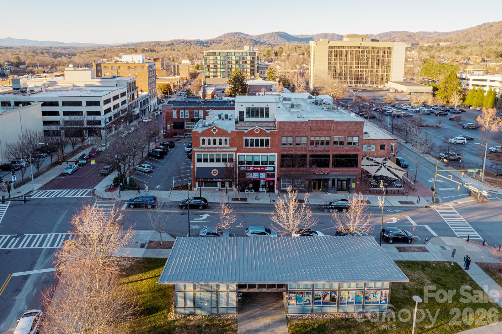 122 College Street Asheville NC 28801