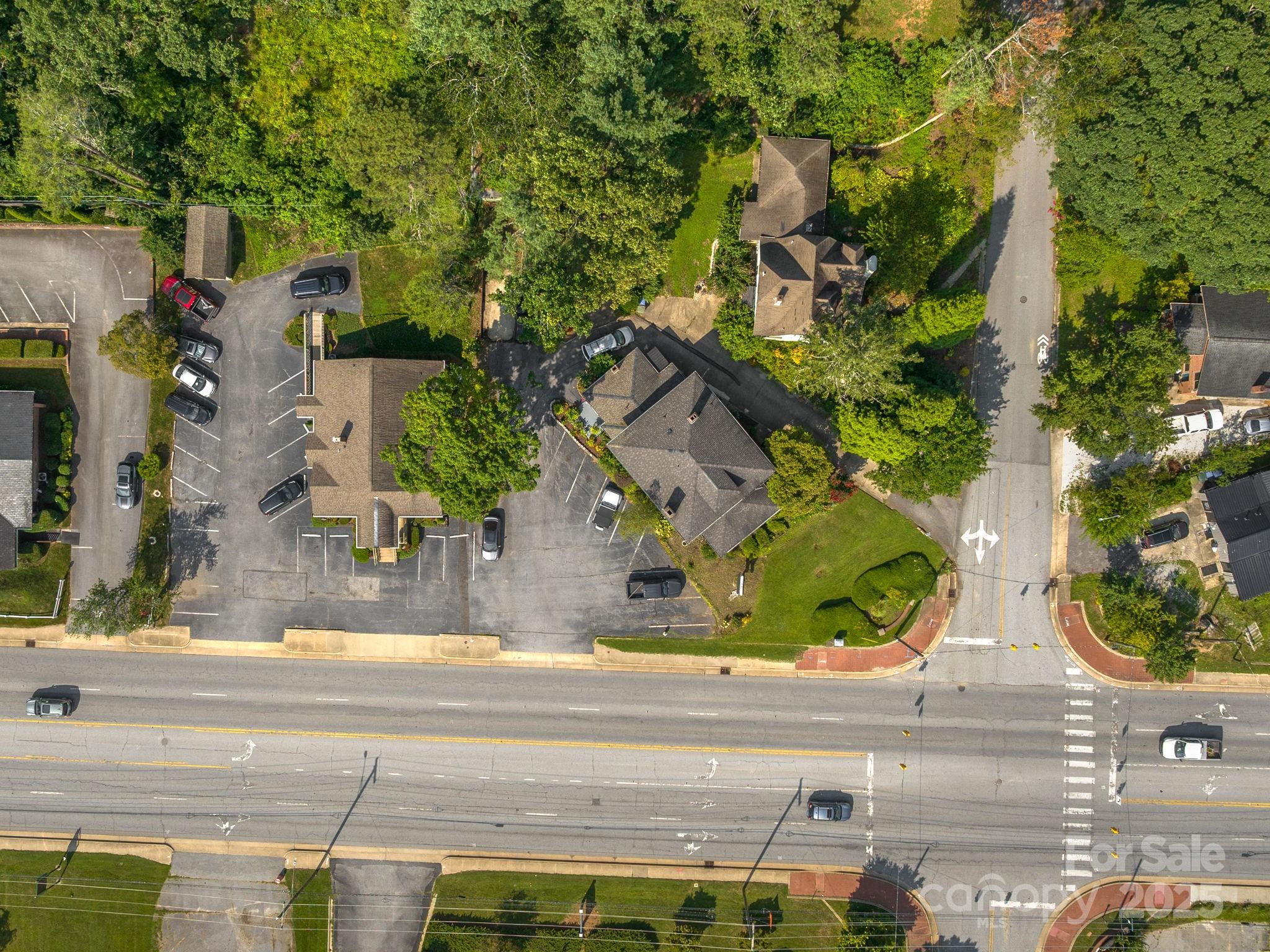 104 Clairmont Drive Hendersonville NC 28791