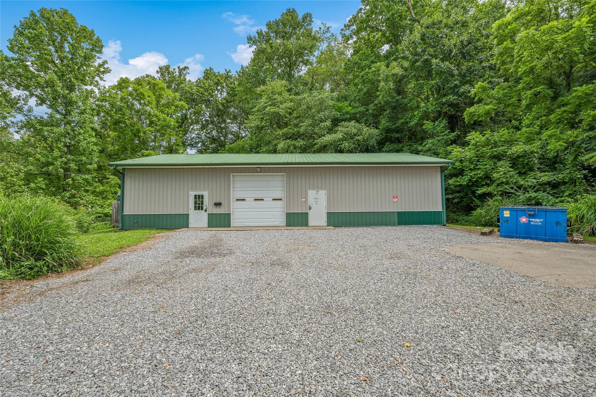 125 Bee Tree Road Swannanoa NC 28778