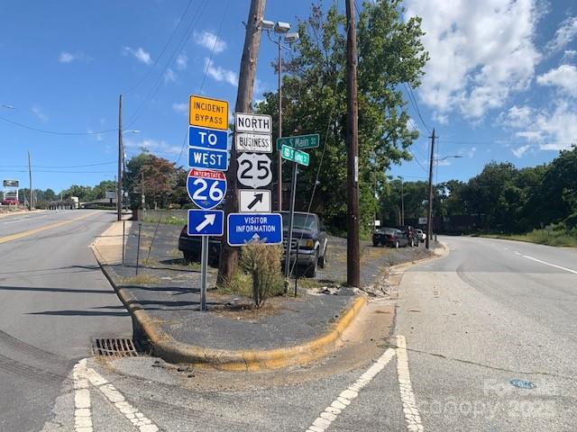 421 S King Street Hendersonville NC 28792