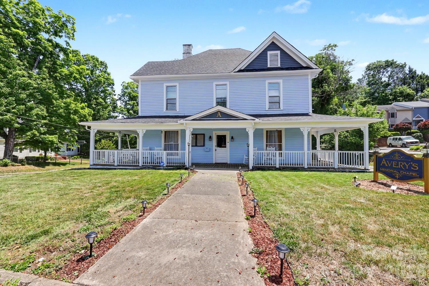 601 College Avenue SW Lenoir NC 28645