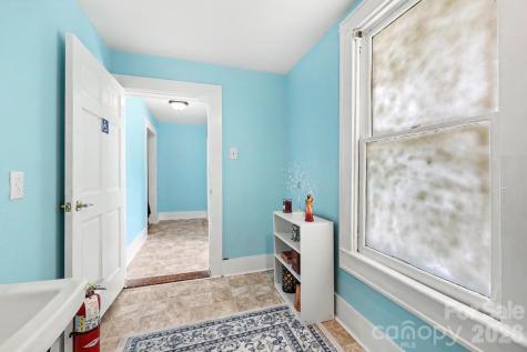 601 College Avenue SW Lenoir NC 28645