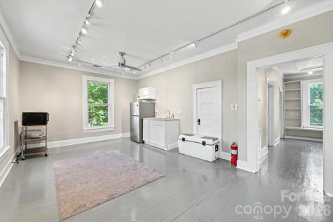 601 College Avenue SW Lenoir NC 28645