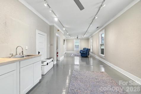601 College Avenue SW Lenoir NC 28645