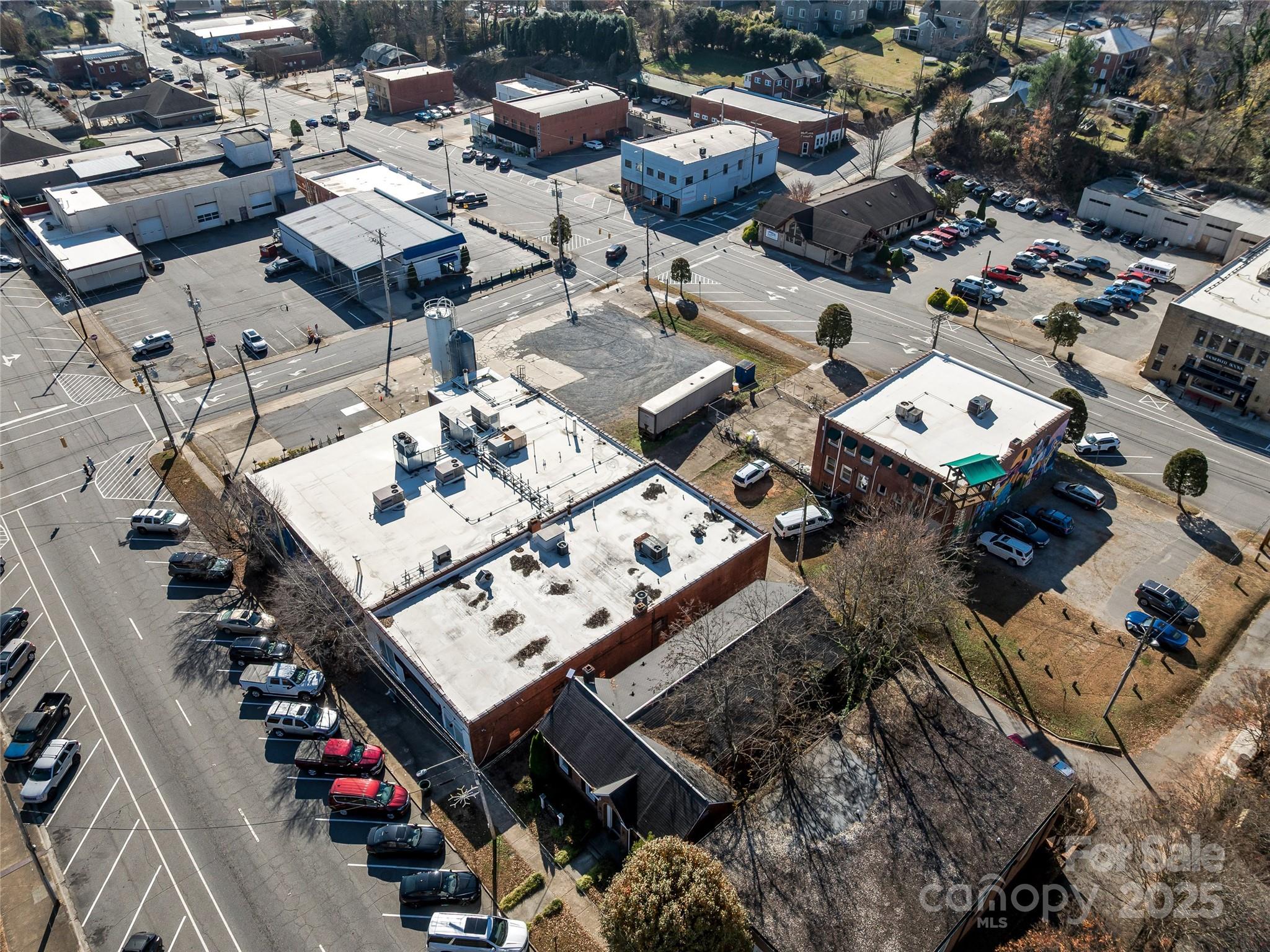 212 S Green Street Morganton NC 28655