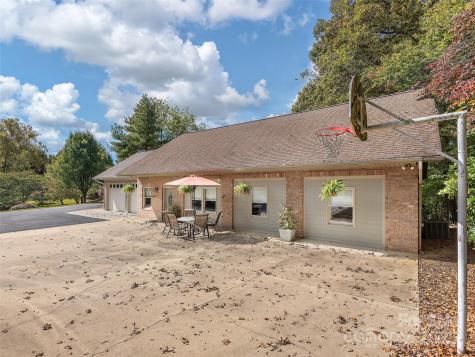 355 Johnson Drive Canton NC 28716