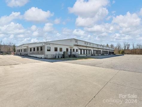 99 Broadpointe Drive Mills River NC 28759