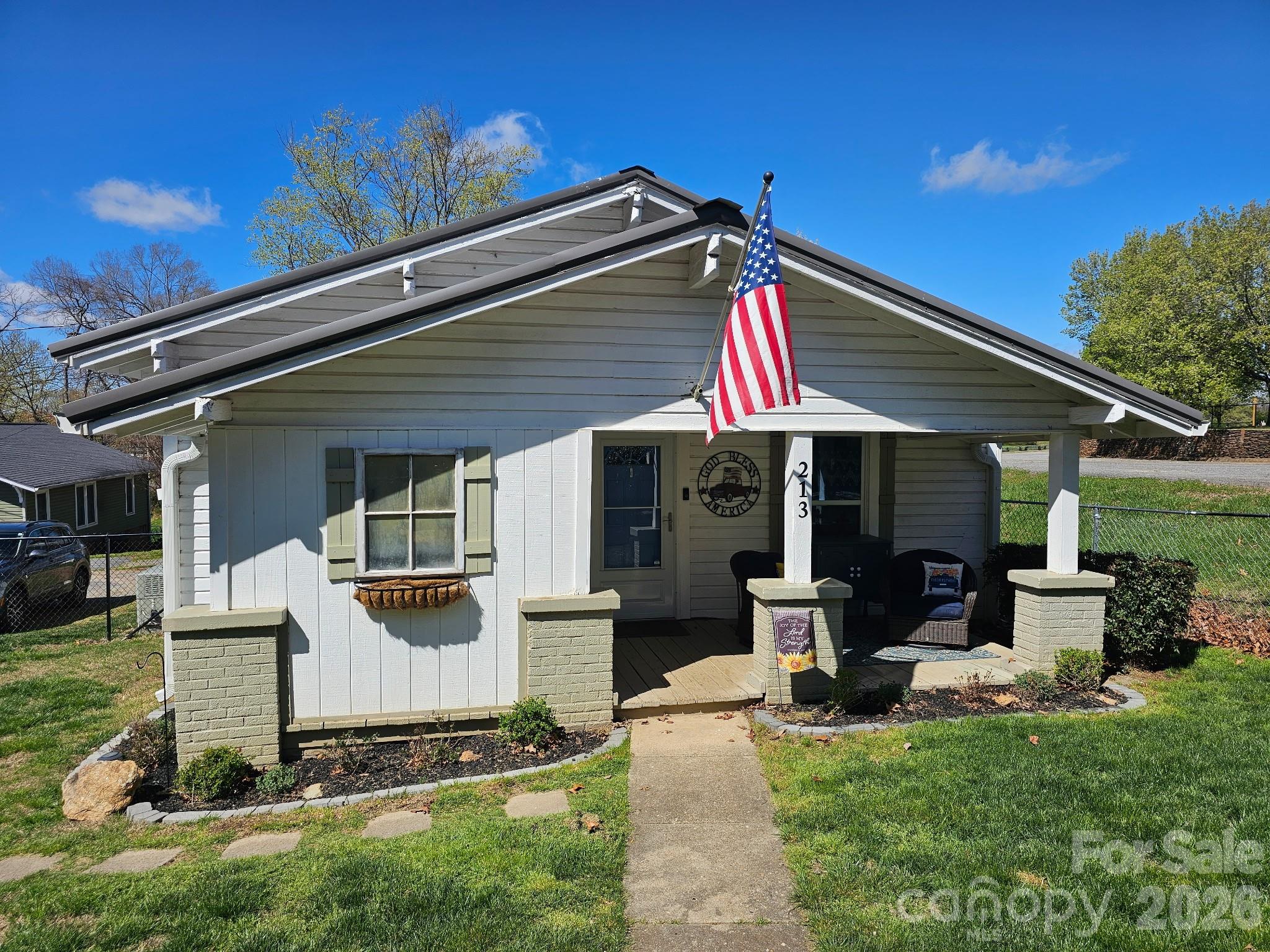 213 Colombo Street NW Valdese NC 28690