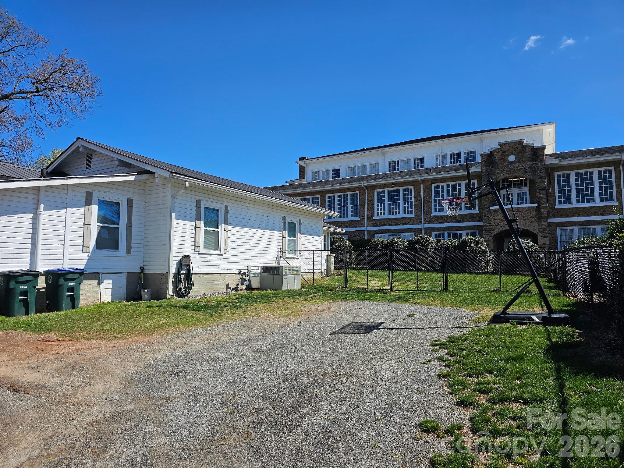 213 Colombo Street NW Valdese NC 28690