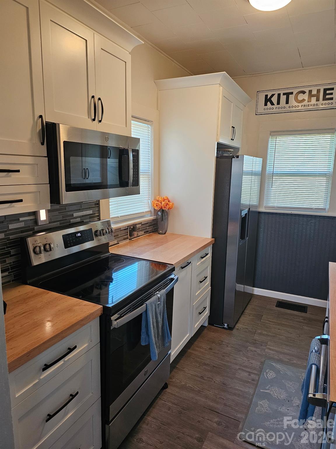 213 Colombo Street NW Valdese NC 28690