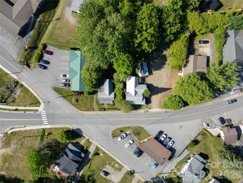 462 Walnut Street Waynesville NC 28786