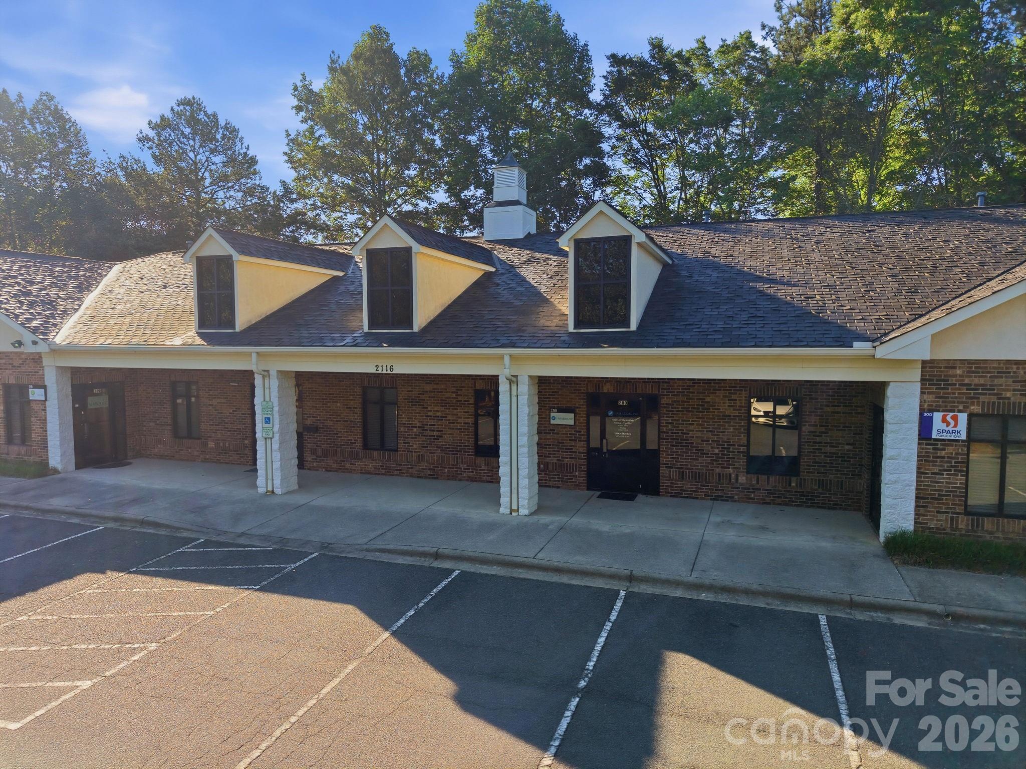 2116 Crown Centre Drive Charlotte NC 28227