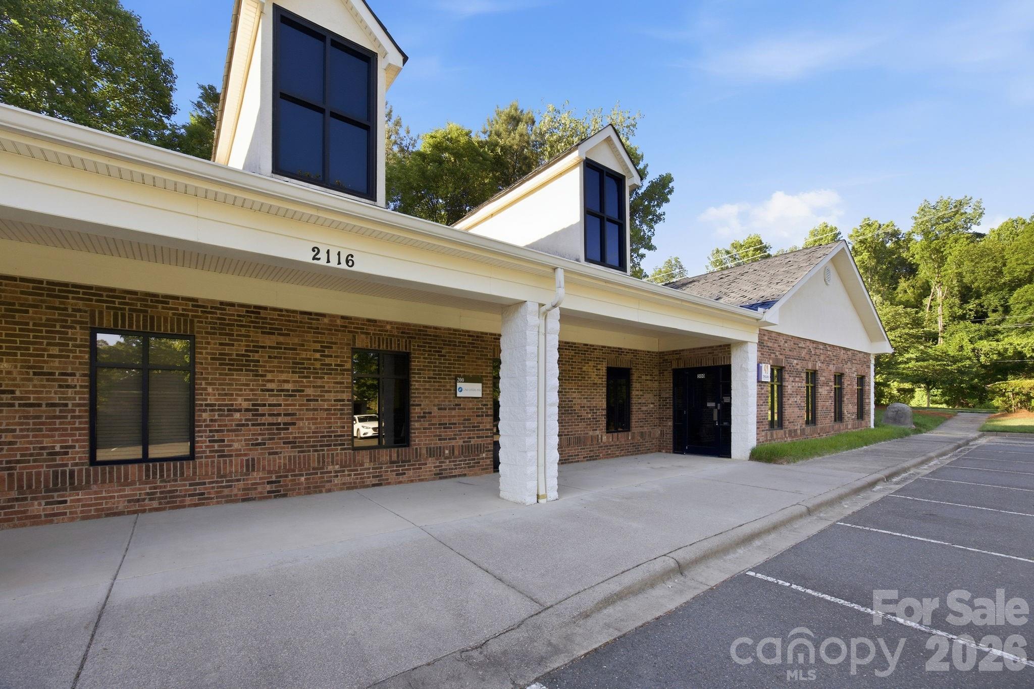 2116 Crown Centre Drive Charlotte NC 28227