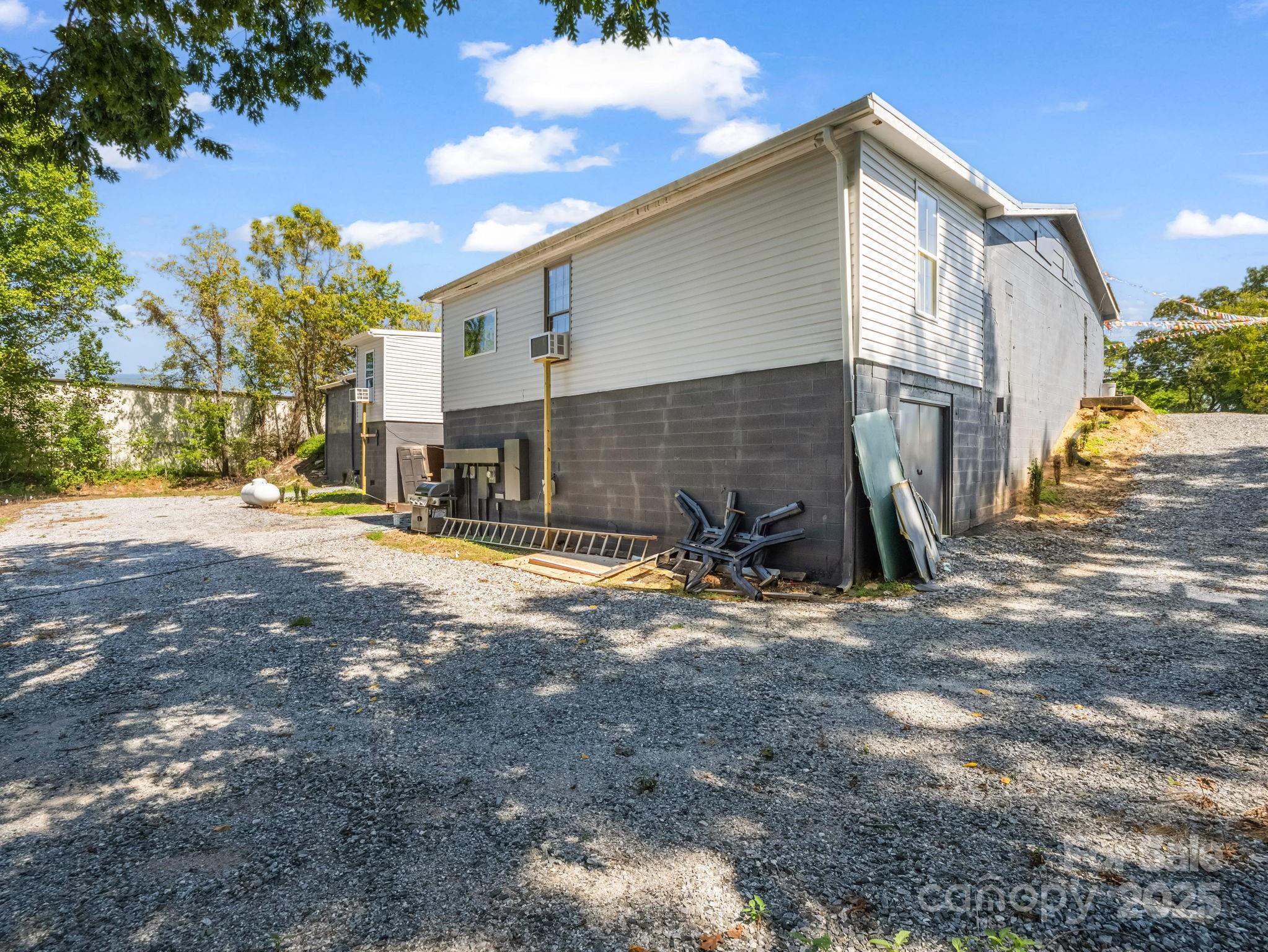 4768 Us 221a Highway Mooresboro NC 28114