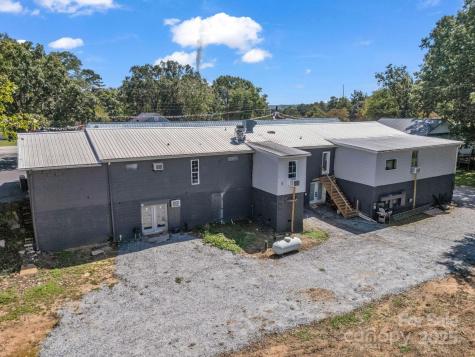 4768 Us 221a Highway Mooresboro NC 28114