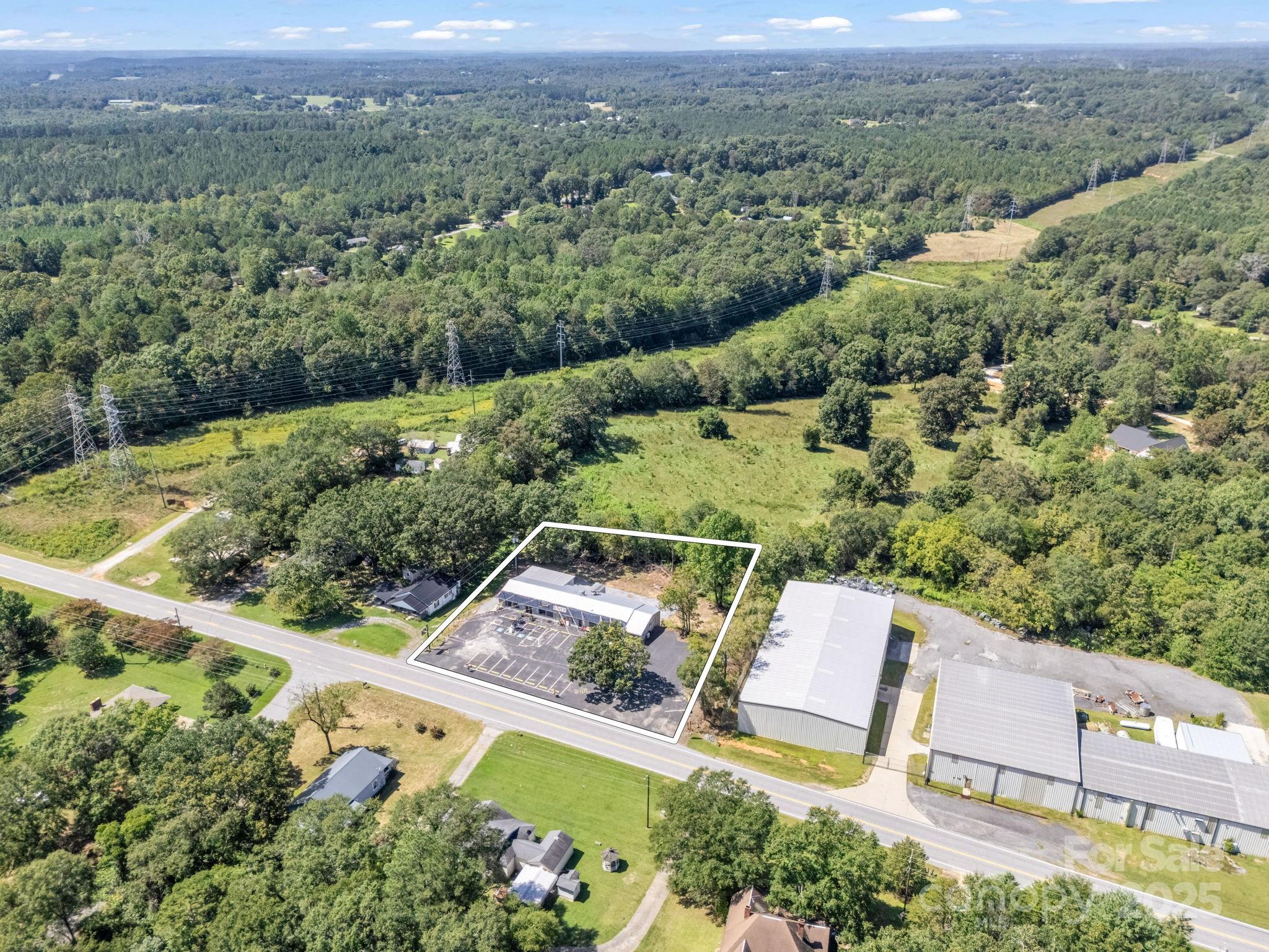 4768 Us 221a Highway Mooresboro NC 28114