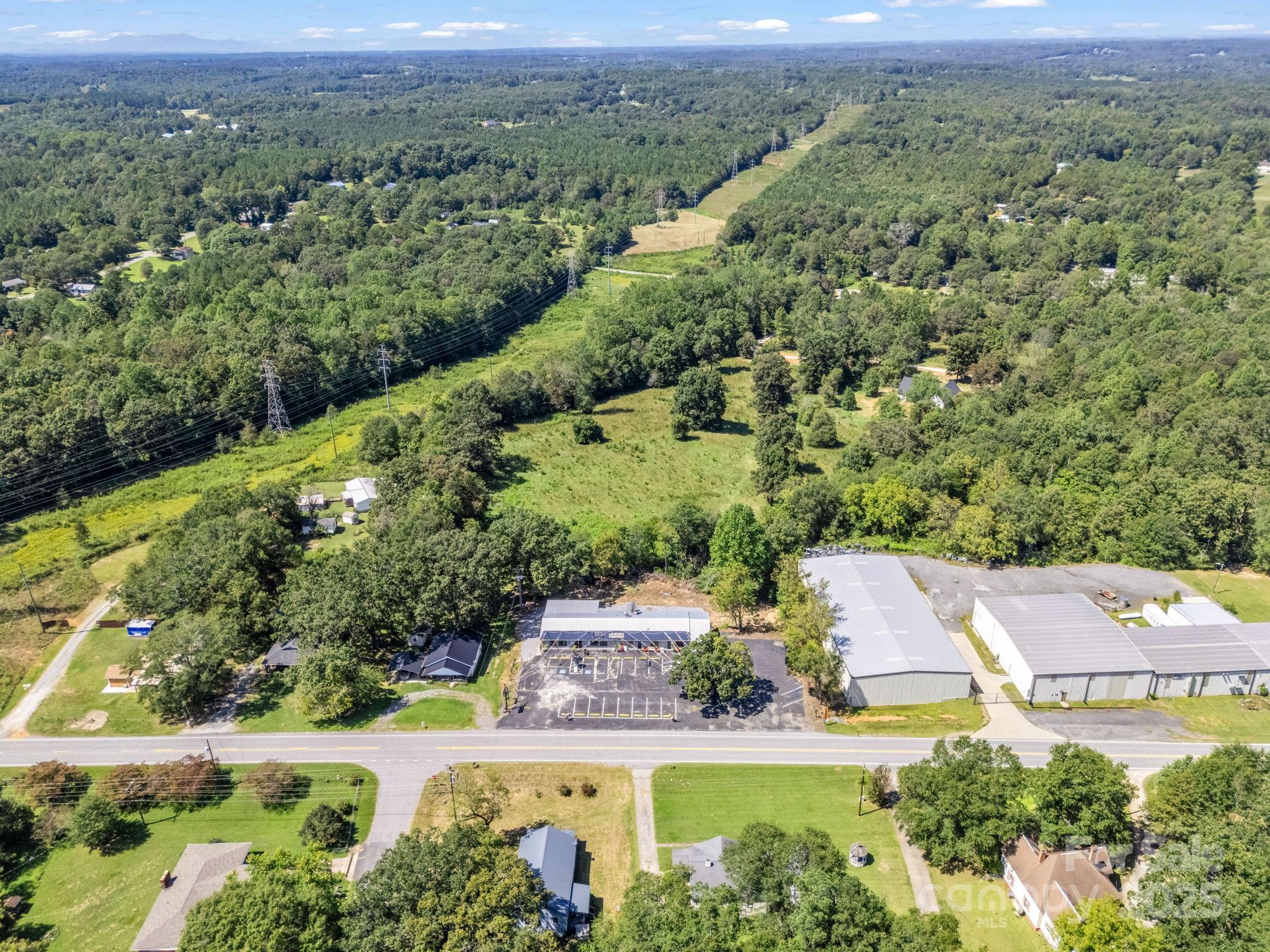 4768 Us 221a Highway Mooresboro NC 28114