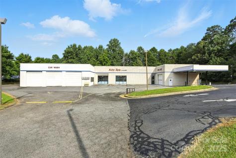 2931 N Center Street Hickory NC 28601