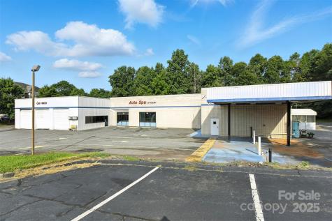 2931 N Center Street Hickory NC 28601