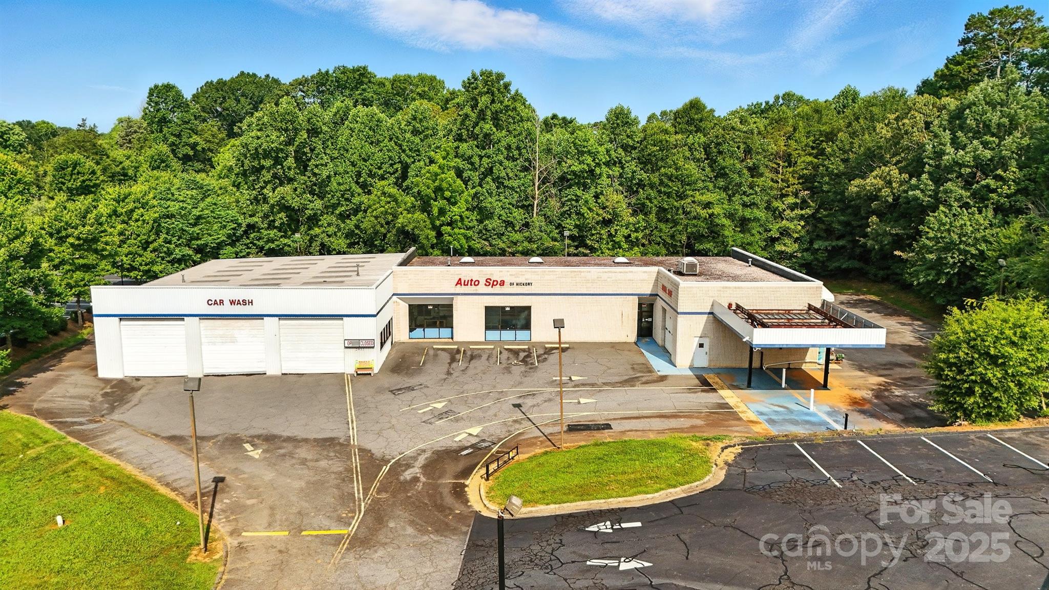 2931 N Center Street Hickory NC 28601