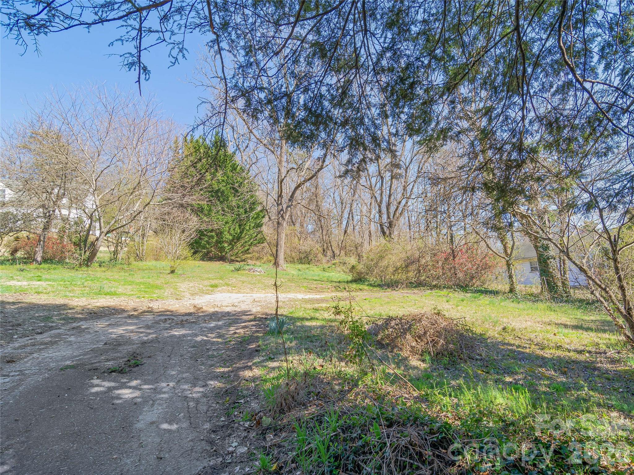 103 Weaverville Road Asheville NC 28804
