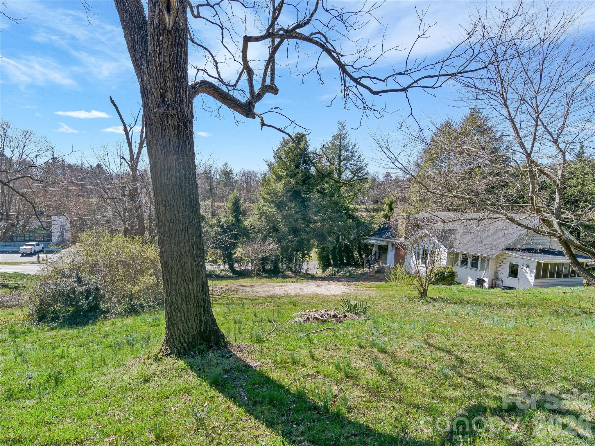 103 Weaverville Road Asheville NC 28804