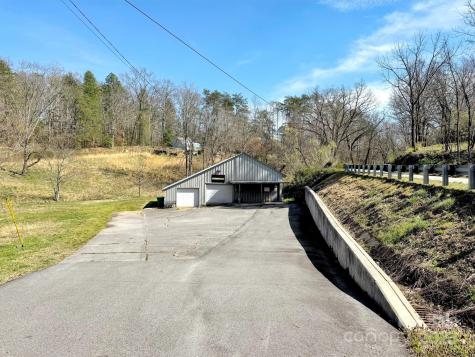 2125 Myers Chapel Road Hayesville NC 28904