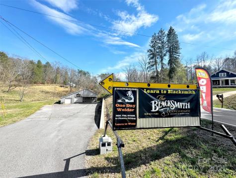 2125 Myers Chapel Road Hayesville NC 28904