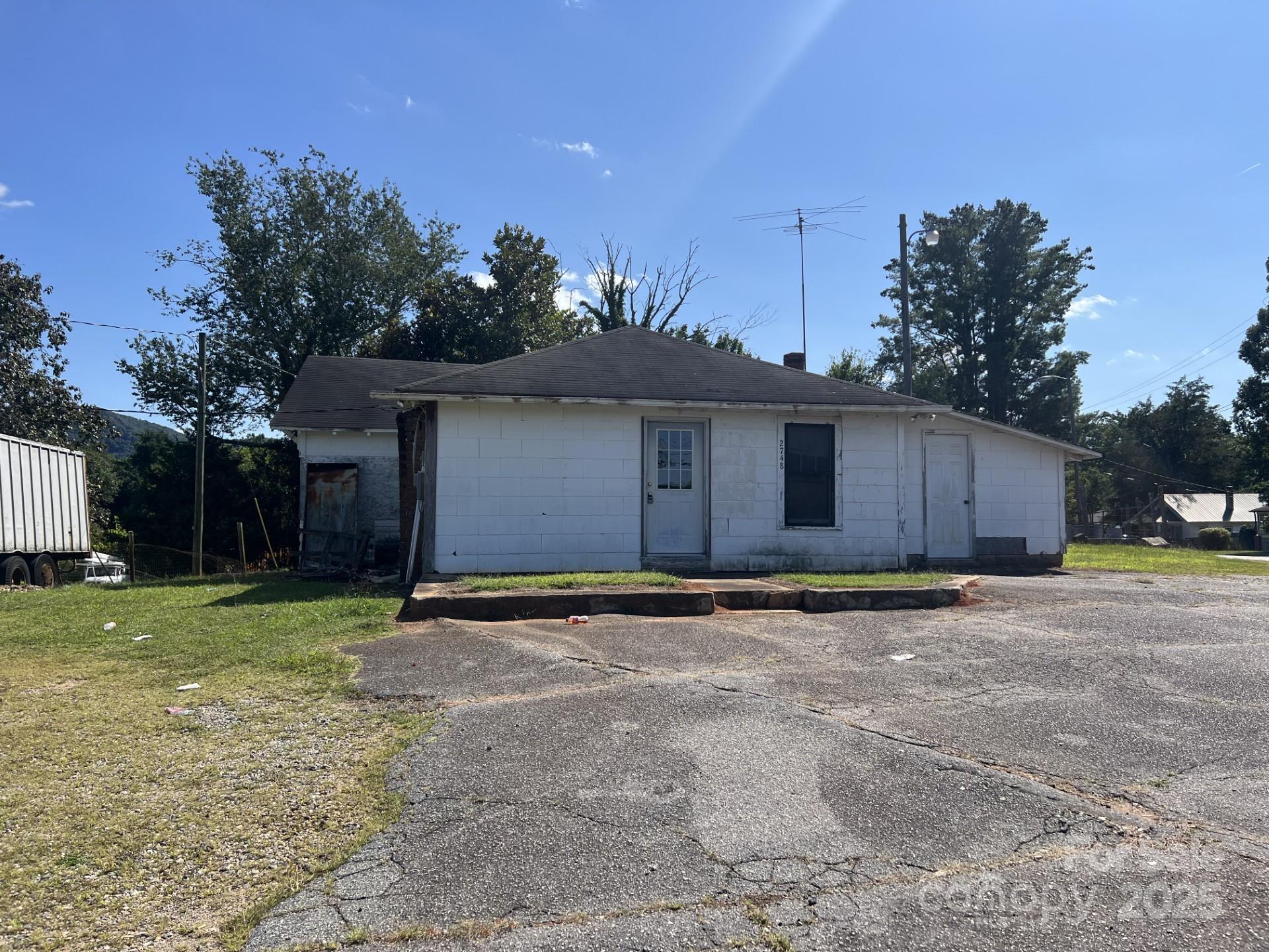 2748 Us 70 Highway E Valdese NC 28655