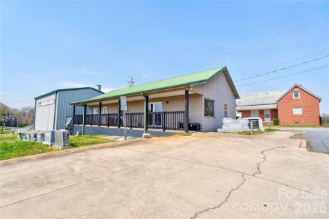 145 Moody Street Forest City NC 28043