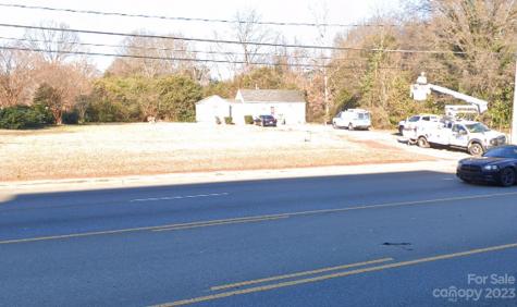723 W Sugar Creek Road Charlotte NC 28213