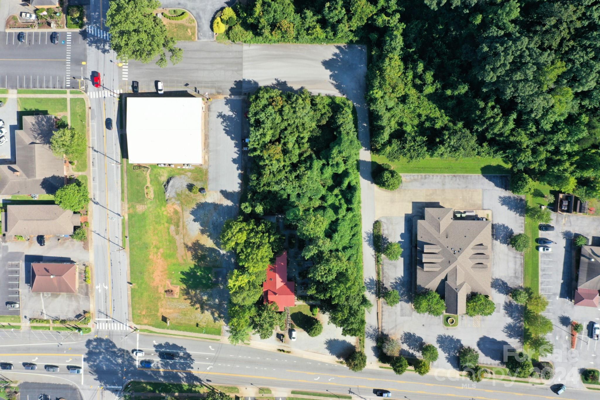 60 Walker Street Columbus NC 28722