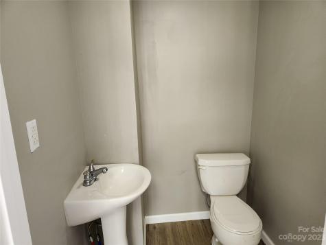 406 East Court Street Marion NC 28752