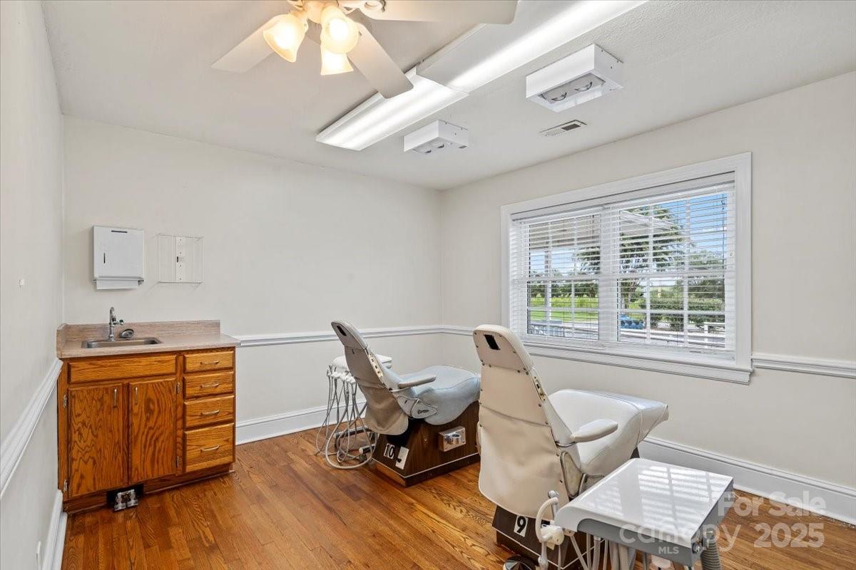 492 W Main Street Forest City NC 28043