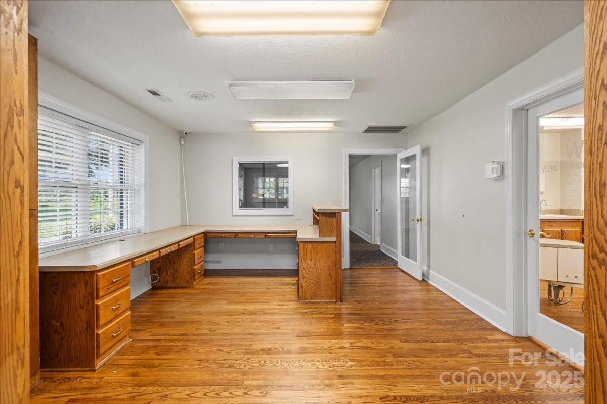 492 W Main Street Forest City NC 28043