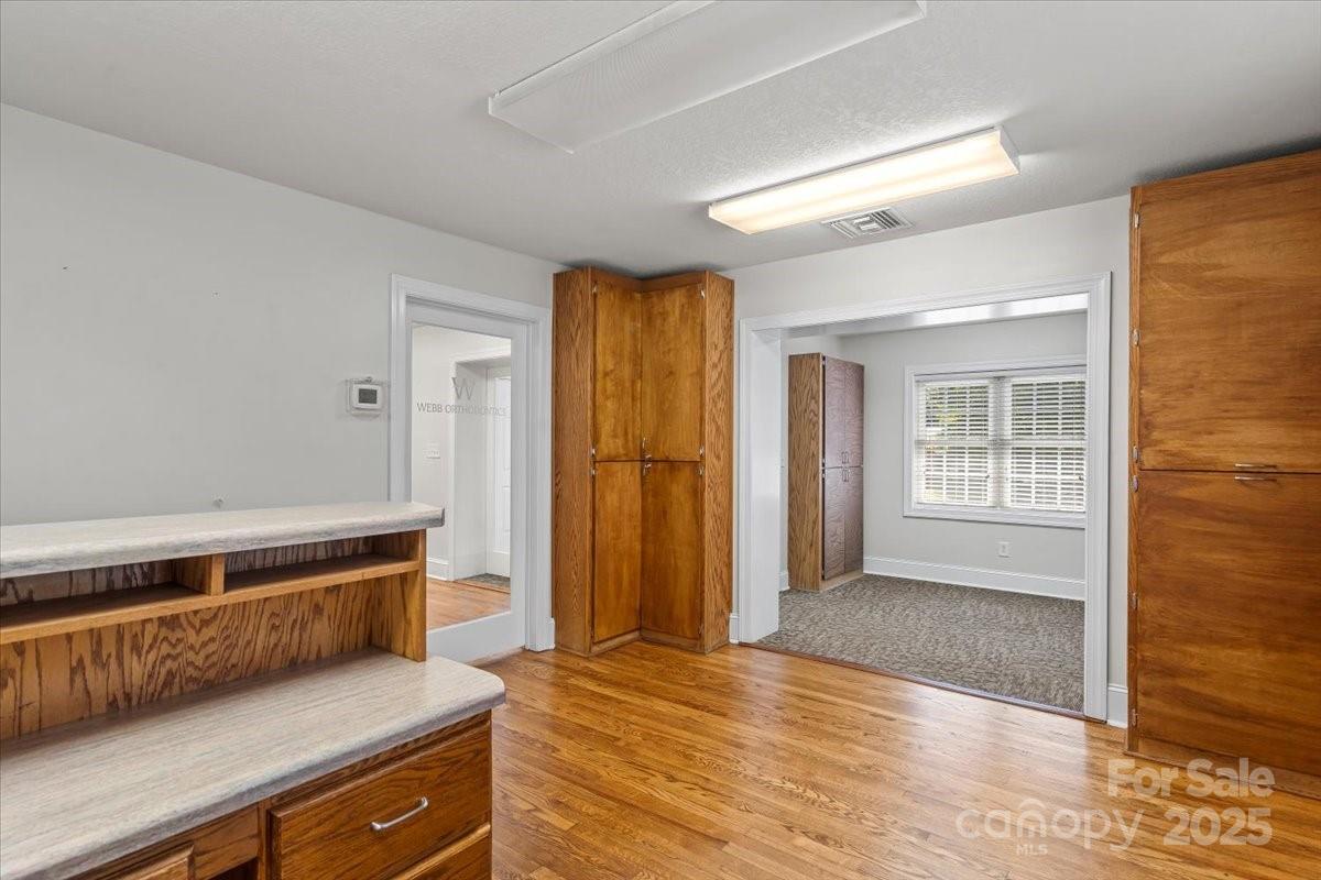 492 W Main Street Forest City NC 28043