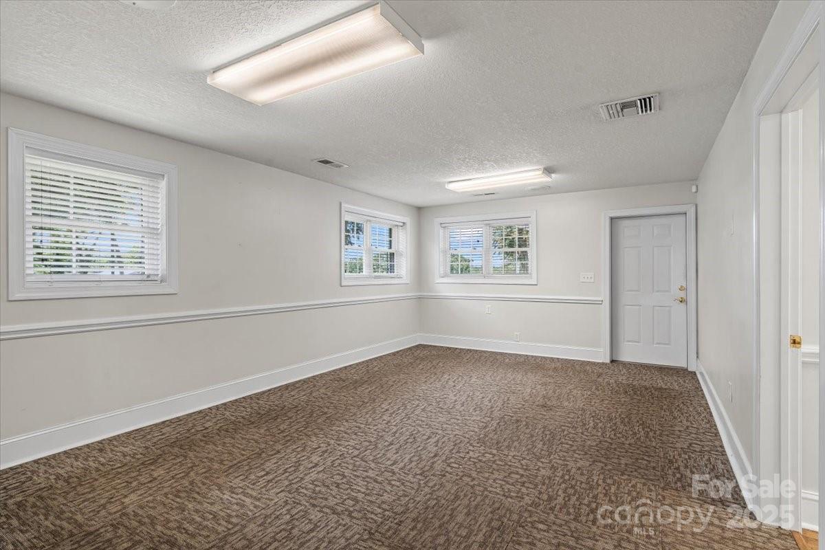 492 W Main Street Forest City NC 28043