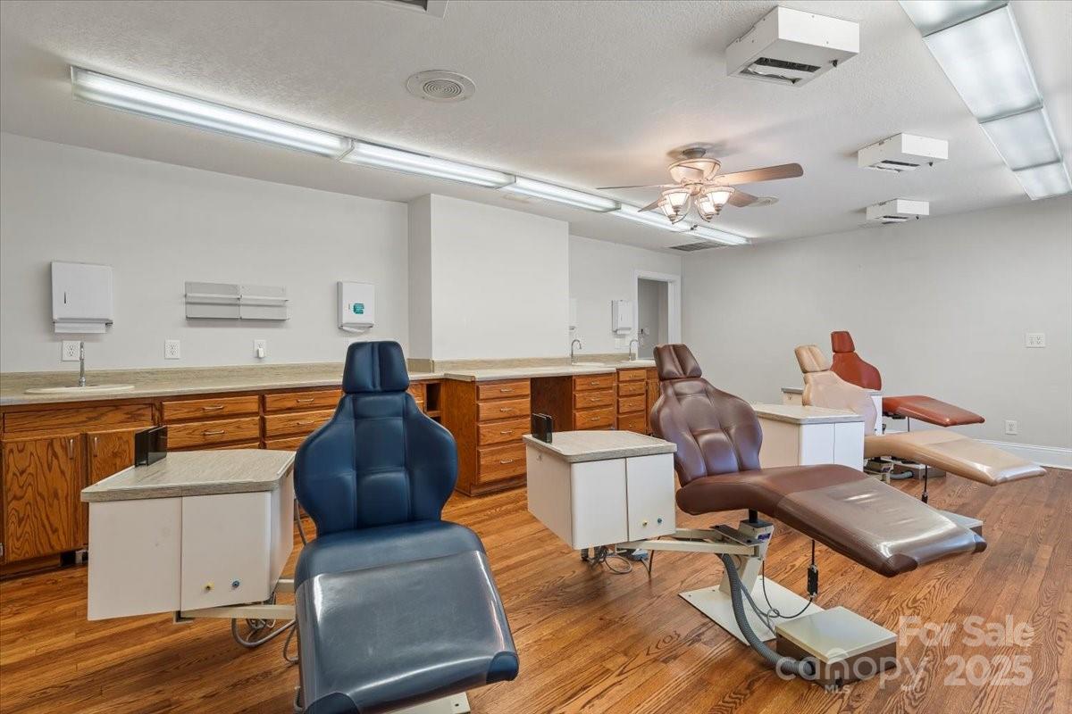 492 W Main Street Forest City NC 28043