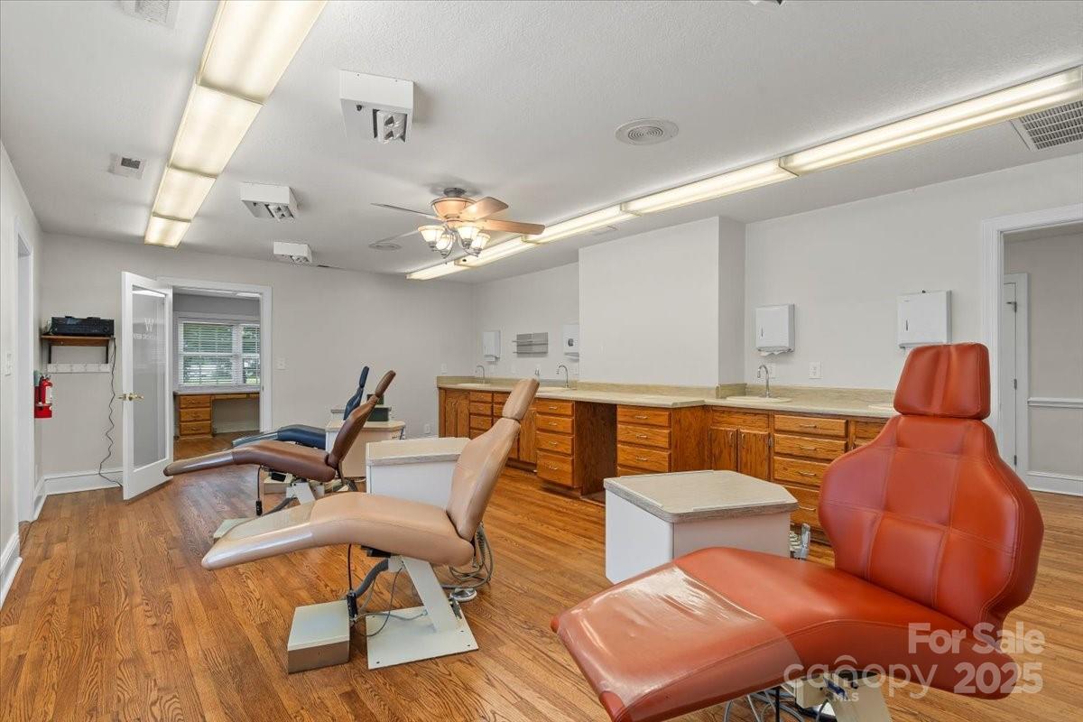 492 W Main Street Forest City NC 28043