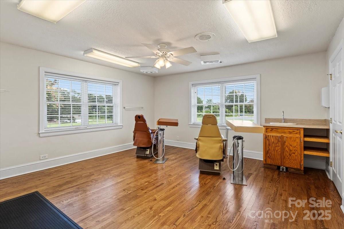 492 W Main Street Forest City NC 28043