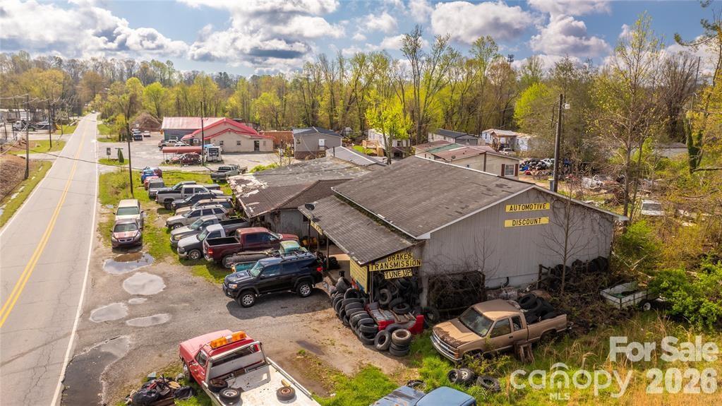 1611 Old Spartanburg Road Hendersonville NC 28792