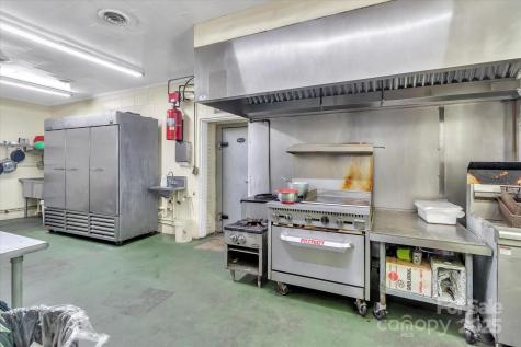 9710 Highway 260 Highway Manning SC 29102