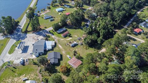 9710 Highway 260 Highway Manning SC 29102