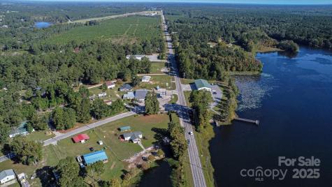 9710 Highway 260 Highway Manning SC 29102