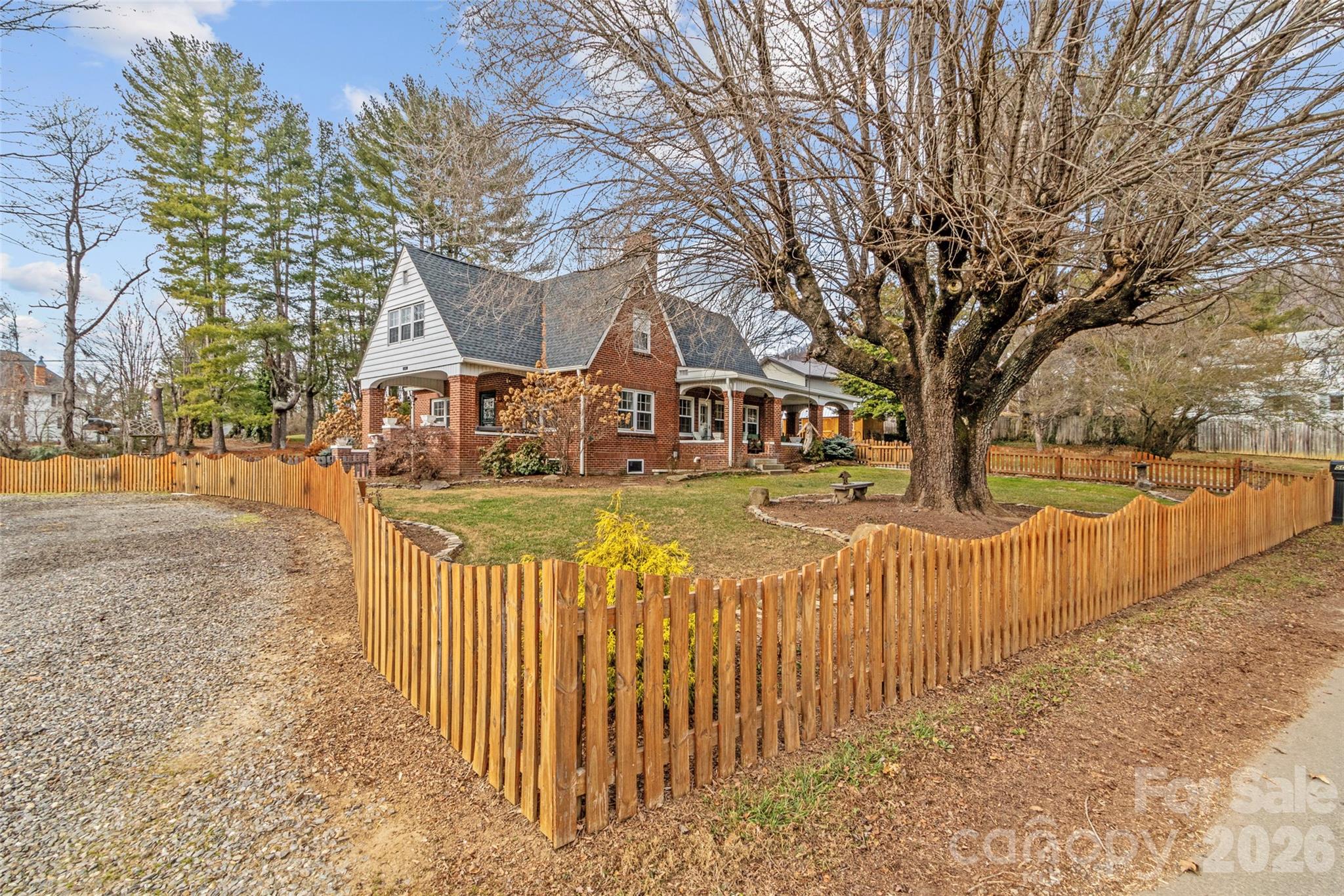 506 W Main Street Burnsville NC 28714