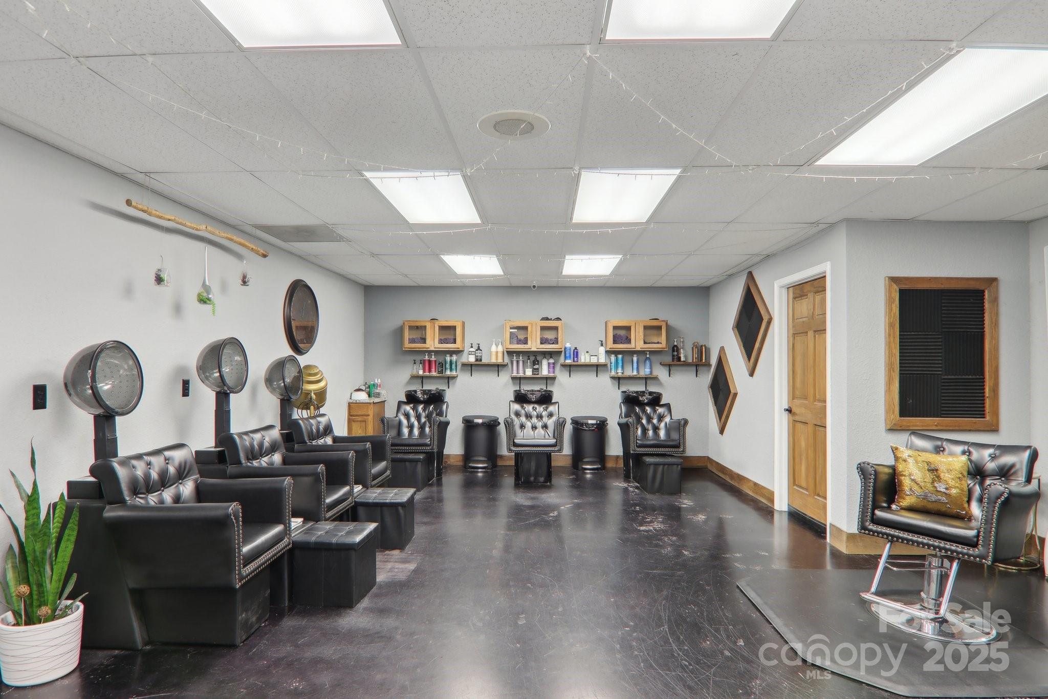 287 N Caldwell Street Brevard NC 28712